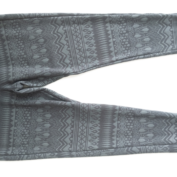 Mudd, Black pattern Workout leggings, Size Lg - Picture 7 of 10